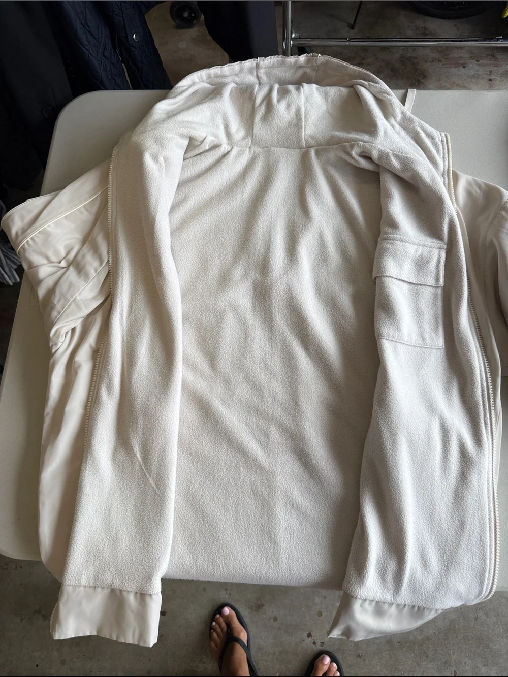 Vintage Alo Yoga reversible legion jacket Cream Hooded Zip Jacket, like new!